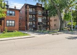 4 - 15 BALMORAL AVENUE S Hamilton (Delta), ON L8M 3J7