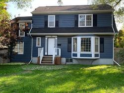 78 St Mary's RD  Winnipeg, MB R2H 1H7