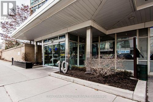 609 - 10 Navy Wharf Court, Toronto, ON - Outdoor