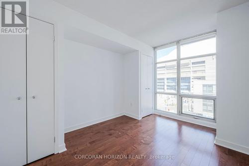 609 - 10 Navy Wharf Court, Toronto, ON - Indoor Photo Showing Other Room