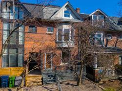 26 SPARKHALL AVENUE Toronto, ON M4K 1G5