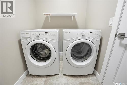 1216 Pringle Way, Saskatoon, SK - Indoor Photo Showing Laundry Room