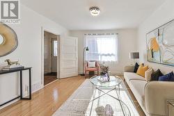 5 REGENT STREET Toronto, ON M6N 3N6