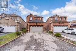 3 ARTHURS CRESCENT Brampton, ON L6Y 4Y5
