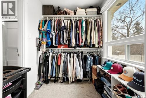 2709 24Th Avenue, Regina, SK - Indoor With Storage