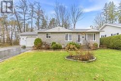 40 PINE AVENUE Renfrew, ON K7V 2P7