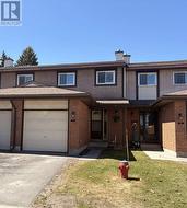 16 - 71 CLARKSON CRESCENT  Ottawa, ON K2L 3C9