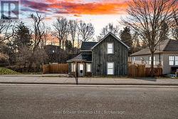 28 CHURCH STREET W Halton Hills (Ac Acton), ON L7J 1K2