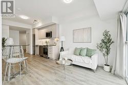 018 - 185 DEERFIELD ROAD Newmarket, ON L3Y 0G7