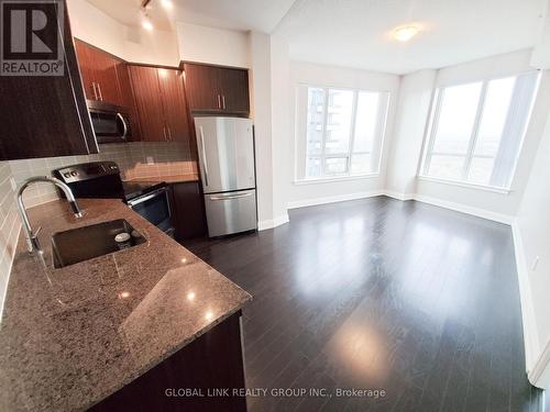 2632 - 7161 YONGE STREET  Markham, ON L3T 0C8