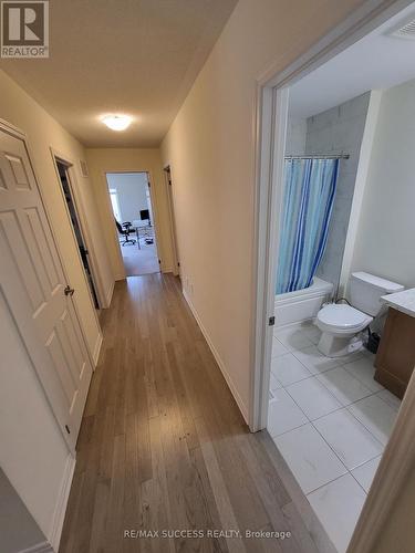 725 Kennedy Circle W, Milton, ON - Indoor Photo Showing Other Room