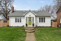 32 CRAIG STREET Brampton, ON L6Y 1J1