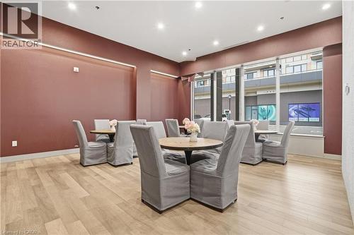 550 North Service Road Unit# 1504, Grimsby, ON - Indoor Photo Showing Dining Room