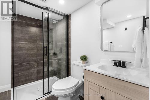 123 Mason Terrace, Ottawa, ON - Indoor Photo Showing Bathroom