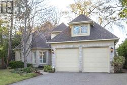 100 RATHBURN ROAD Toronto, ON M9A 1R7