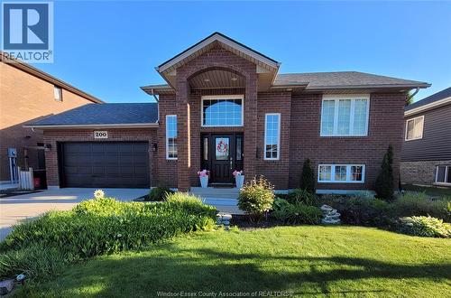 200 RIVERVIEW AVENUE  Lasalle, ON N9J 3Y1