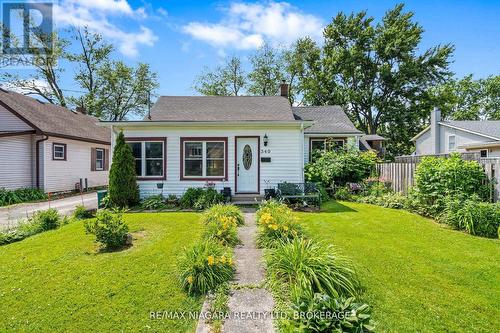 549 FERNDALE AVENUE  Fort Erie (Crescent Park), ON L2A 5C5