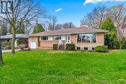 1546 LORNE WOOD ROAD  Mississauga, ON L5H 3G3