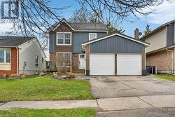 54 DEERWOOD Crescent  Kitchener, ON N2N 1R3