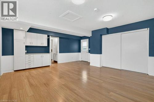 The garage is currently set up as a Family Room complete with separate heating and separate entrance. - 54 Deerwood Crescent, Kitchener, ON - Indoor
