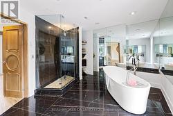 Above Garage Retreat Ensuite - 
