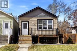 2542 McDonald STREET  Regina, SK S4N 2Z5