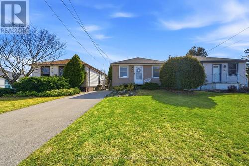 752 Ninth Avenue, Hamilton, ON - Outdoor With Facade