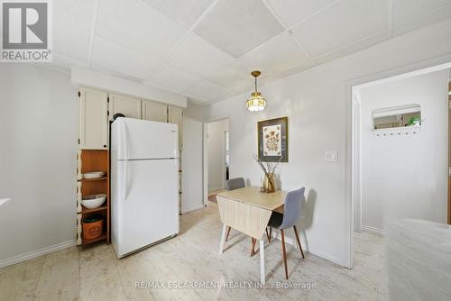 752 Ninth Avenue, Hamilton, ON - Indoor