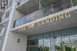 212 - 34 NORMAN STREET Brantford, ON N3R 2Y1