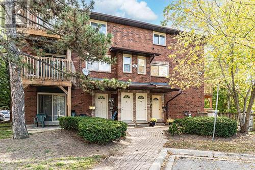 7 - 21 EVERGREEN COURT  Barrie, ON L4N 6W8