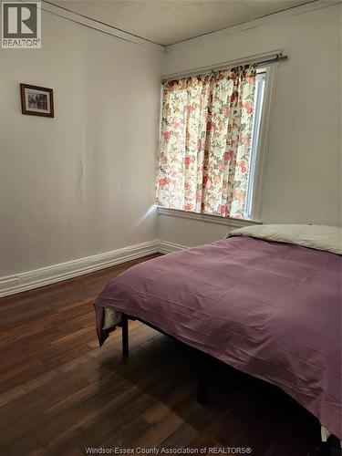 354 Bruce, Windsor, ON - Indoor Photo Showing Bedroom
