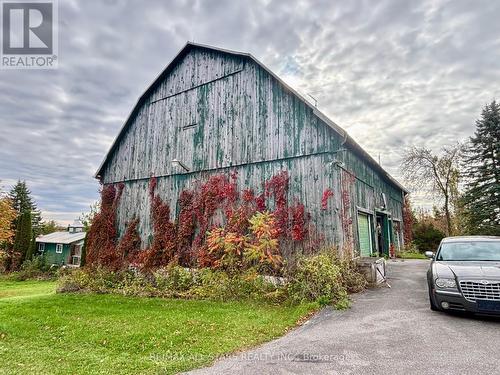 14200 Sideroad 18, Brock, ON - Outdoor