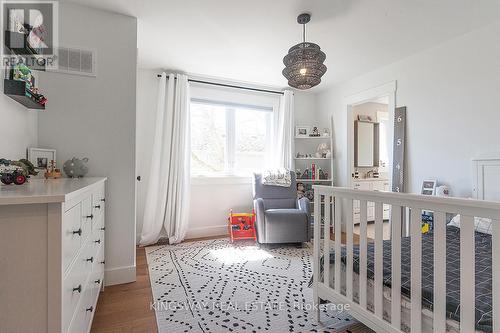 510 Richey Crescent, Mississauga, ON - Indoor Photo Showing Bedroom
