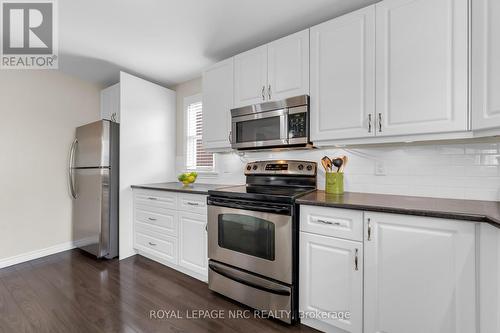475 East 38Th Street, Hamilton, ON - Indoor Photo Showing Kitchen