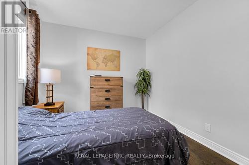 475 East 38Th Street, Hamilton, ON - Indoor Photo Showing Bedroom