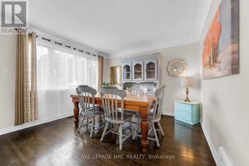 475 East 38Th Street, Hamilton, ON - Indoor Photo Showing Dining Room