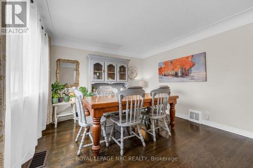 475 East 38Th Street, Hamilton, ON - Indoor Photo Showing Dining Room
