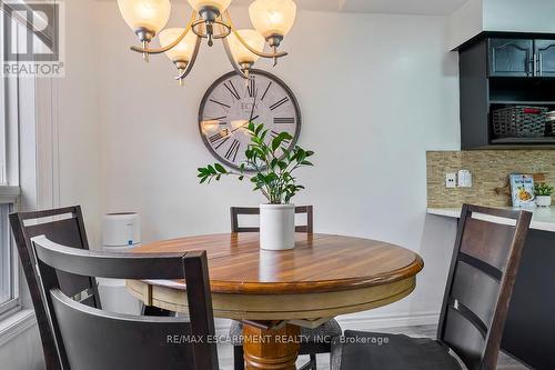 45 Hawkins Drive, Cambridge, ON - Indoor Photo Showing Dining Room