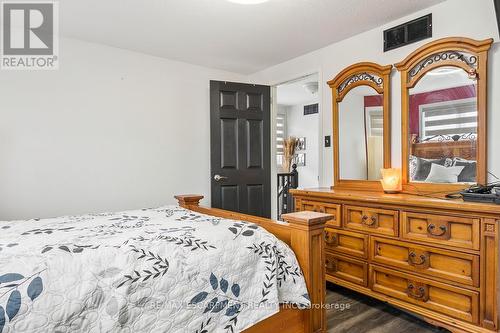 45 Hawkins Drive, Cambridge, ON - Indoor Photo Showing Bedroom
