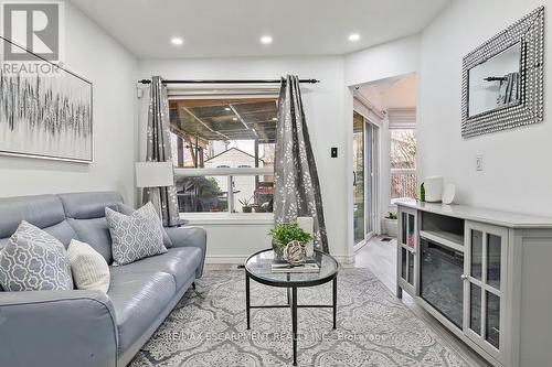 45 Hawkins Drive, Cambridge, ON - Indoor