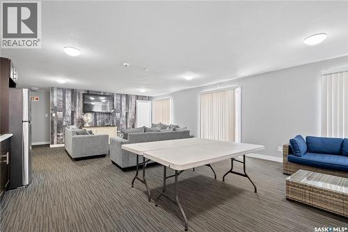 102 385 Kingsmere Boulevard, Saskatoon, SK - Indoor Photo Showing Living Room