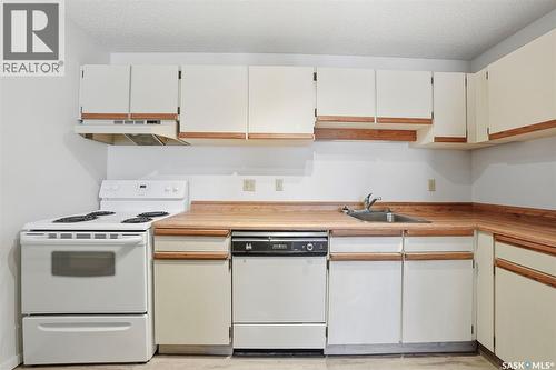 102 385 Kingsmere Boulevard, Saskatoon, SK - Indoor Photo Showing Kitchen