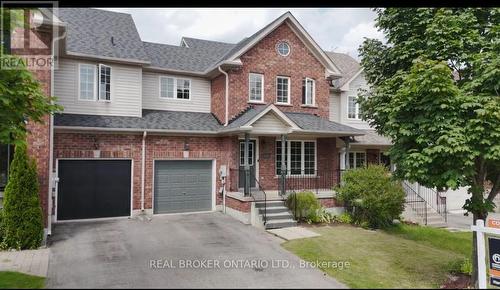 176 THRUSHWOOD DRIVE  Barrie, ON L4N 0Z1