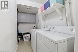 Laundry and storage space - 