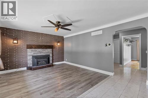 76 TEXAS , Amherstburg, Ontario N9V 2R7 5