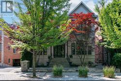 45 MATHERSFIELD DRIVE Toronto, ON M4W 3W4