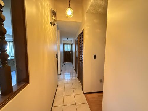 15105  92 St Nw, Edmonton, AB 