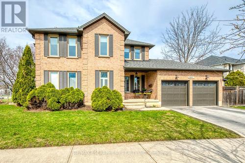 3311 Springvale Court, Burlington, ON - Outdoor With Facade