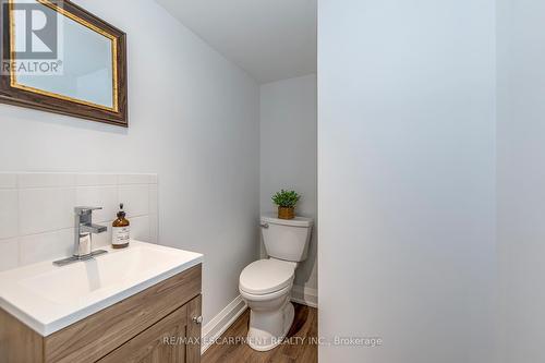 3311 Springvale Court, Burlington, ON - Indoor Photo Showing Bathroom