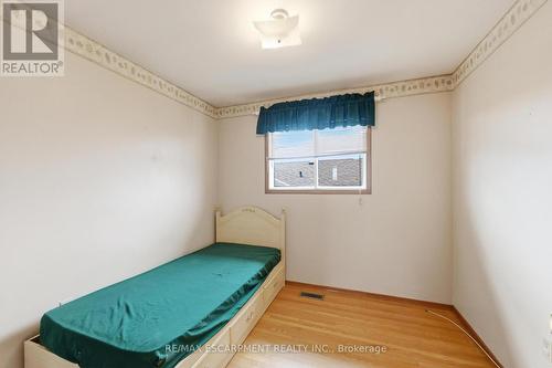 26 Adorn Court, Hamilton, ON - Indoor Photo Showing Other Room